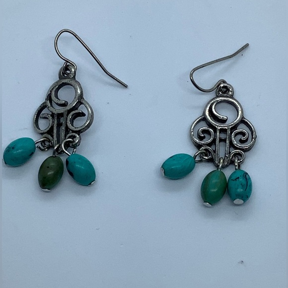 Dangle Style Earrings - Picture 2 of 6